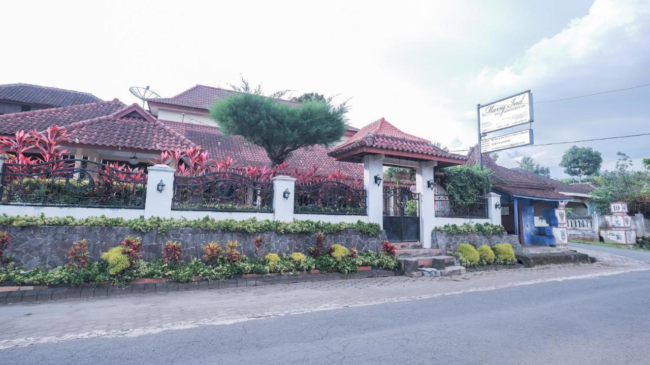 Marry Ind Gunung Kawi Guest House Malang Bumirejo Εξωτερικό φωτογραφία